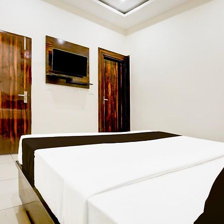 Hotel O A Kurukshetra Exteriér fotografie
