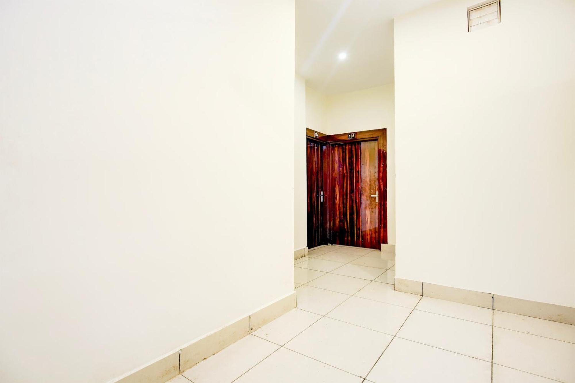 Hotel O A Kurukshetra Exteriér fotografie